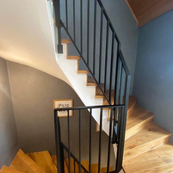 Mehrläufiges Treppengeländer 2